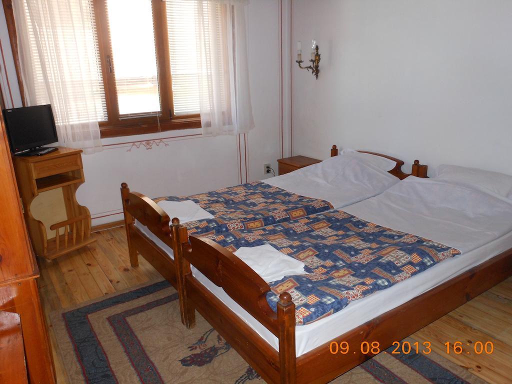 Family Hotel Kalina Koprivštica Pokoj fotografie